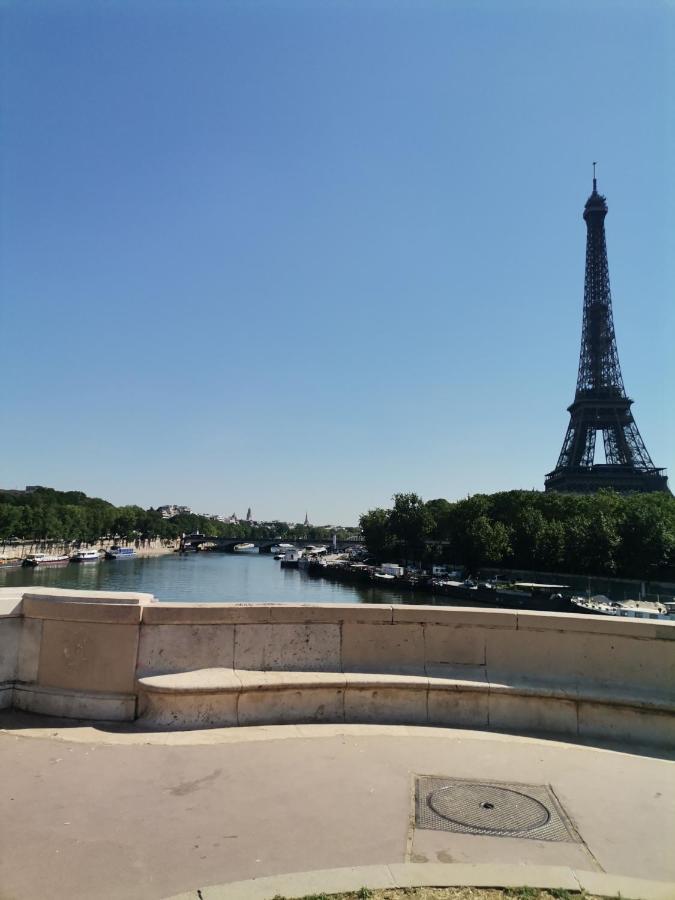 Toureifelchampselysee Paris Exterior photo